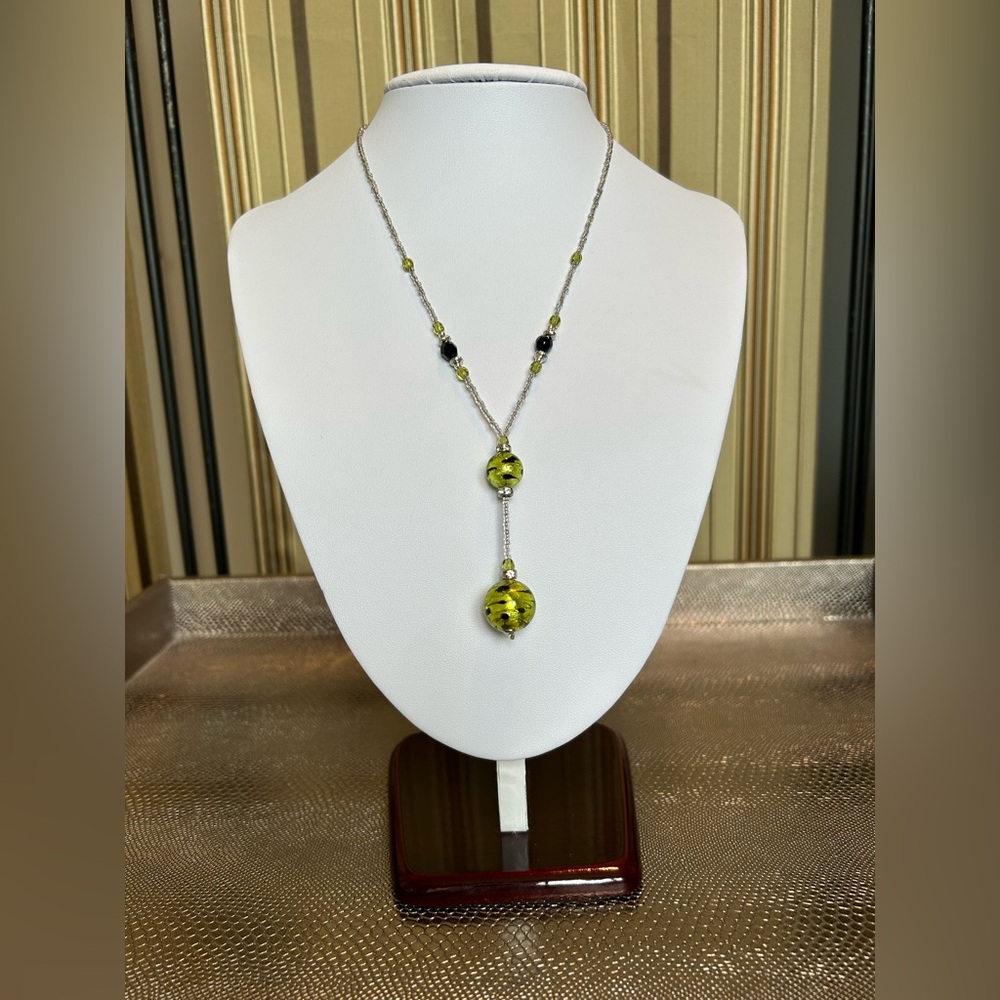 Crystal bead lariat necklace